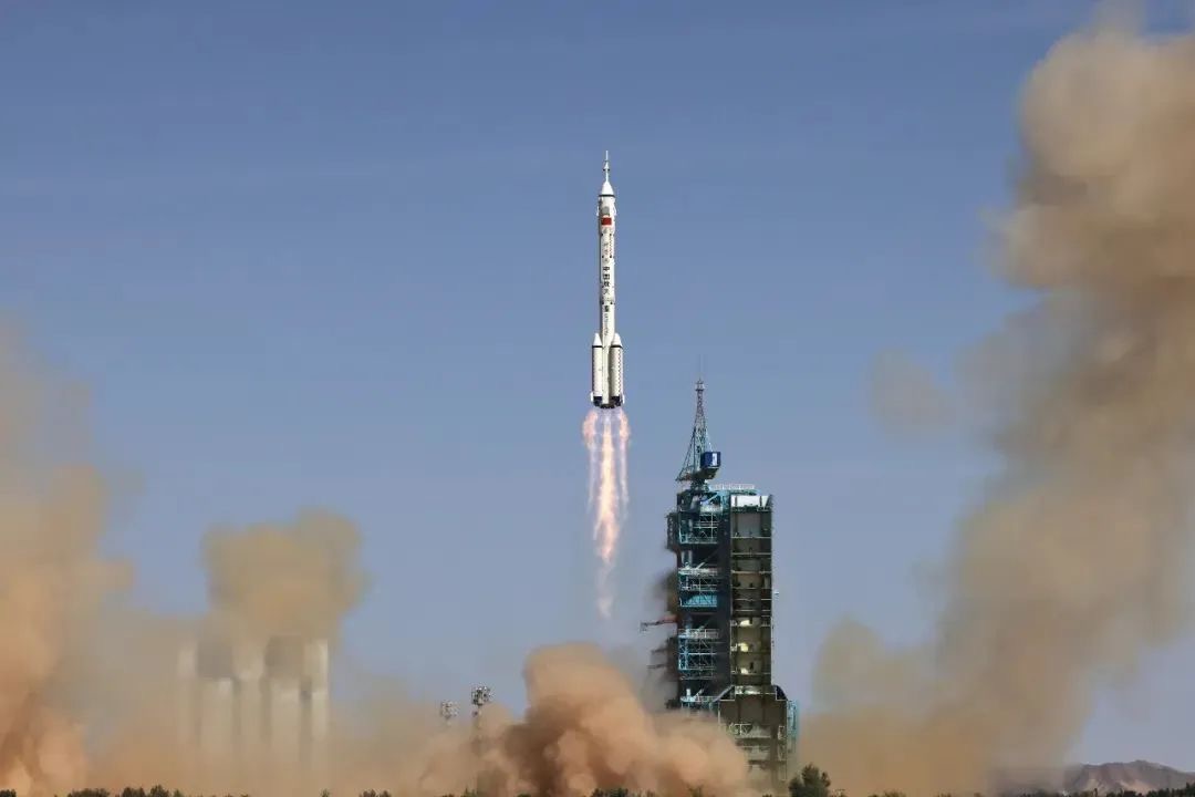 神舟十四号载人飞船发射时间的辉煌瞬间