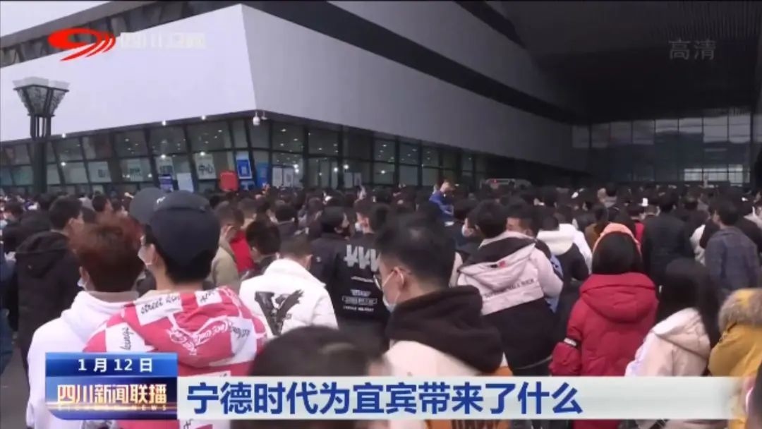 澳门六叔最新一期新闻直播，深度解读当地时事与社会动态