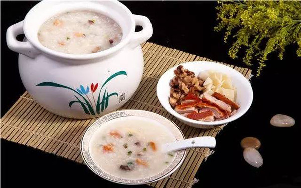 澳门六记粥铺价格概览