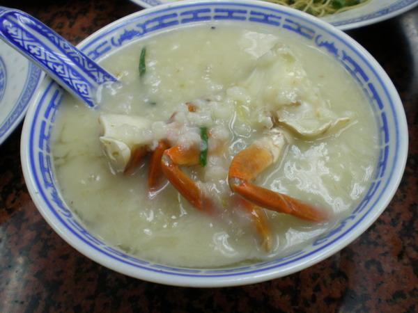 澳门六记竹升面，传统美食的营业时间与独特魅力